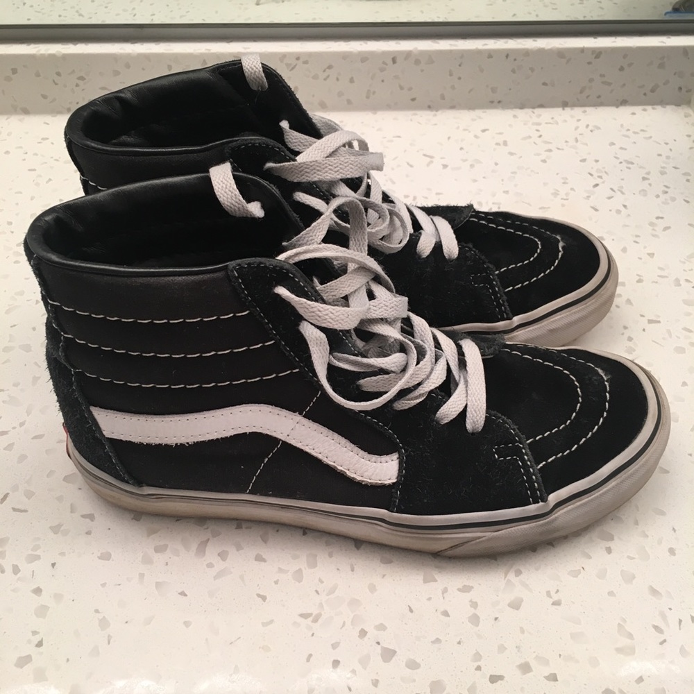 Black Old Skool Sk8 Hi Vans W7.5/M6